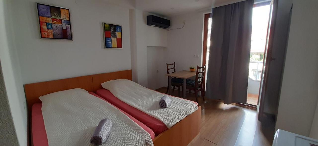 Apartment Riki 3 Near Bus Station Οχρίδα Εξωτερικό φωτογραφία