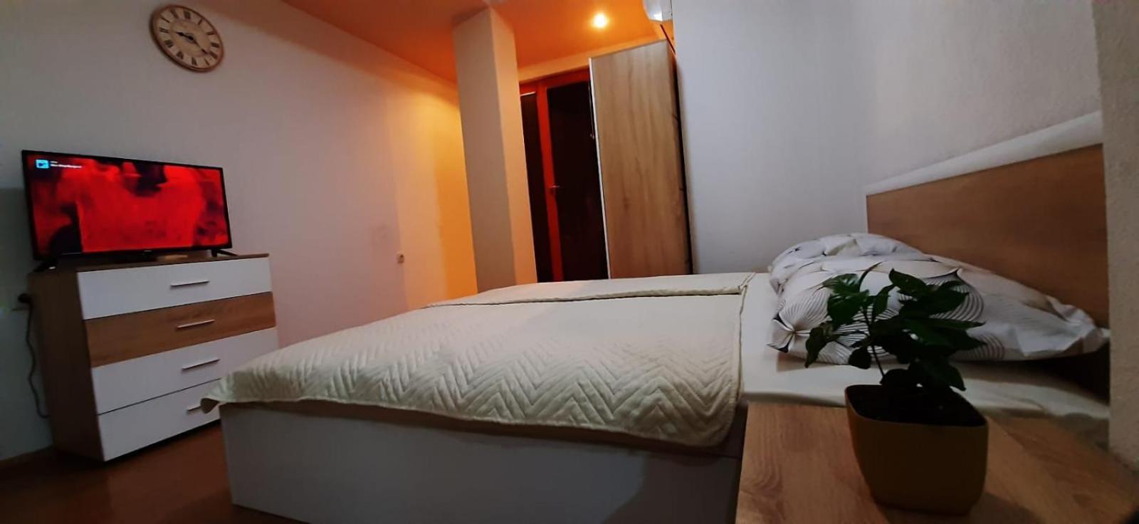 Apartment Riki 3 Near Bus Station Οχρίδα Δωμάτιο φωτογραφία